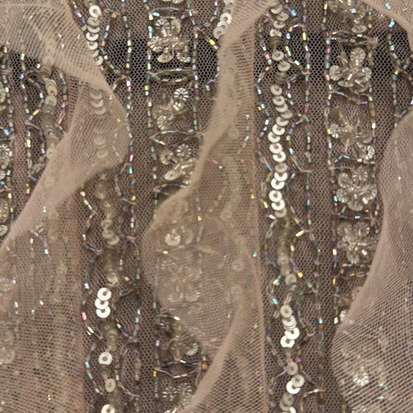 Needle and thread dress - Picture 3 of 6